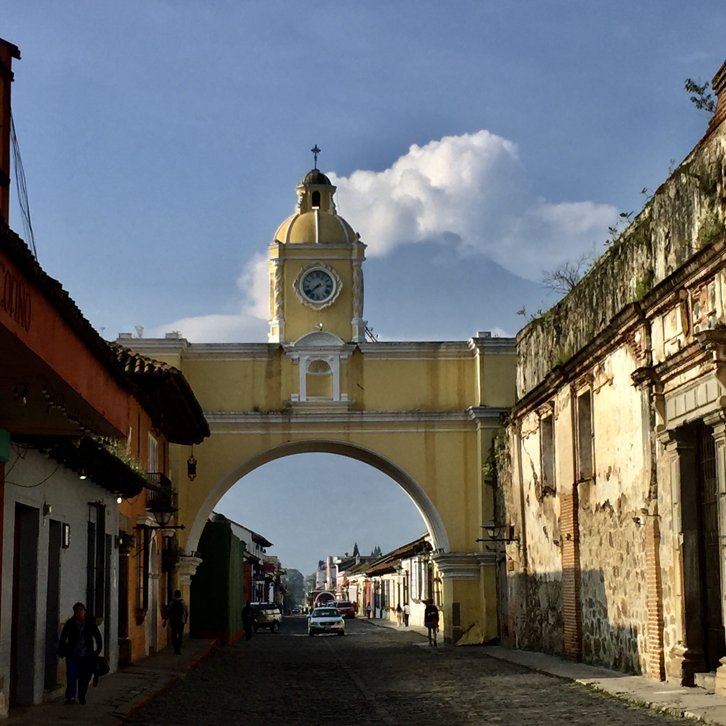 El Arco de Santa Catalina in Antigua, Guatemala